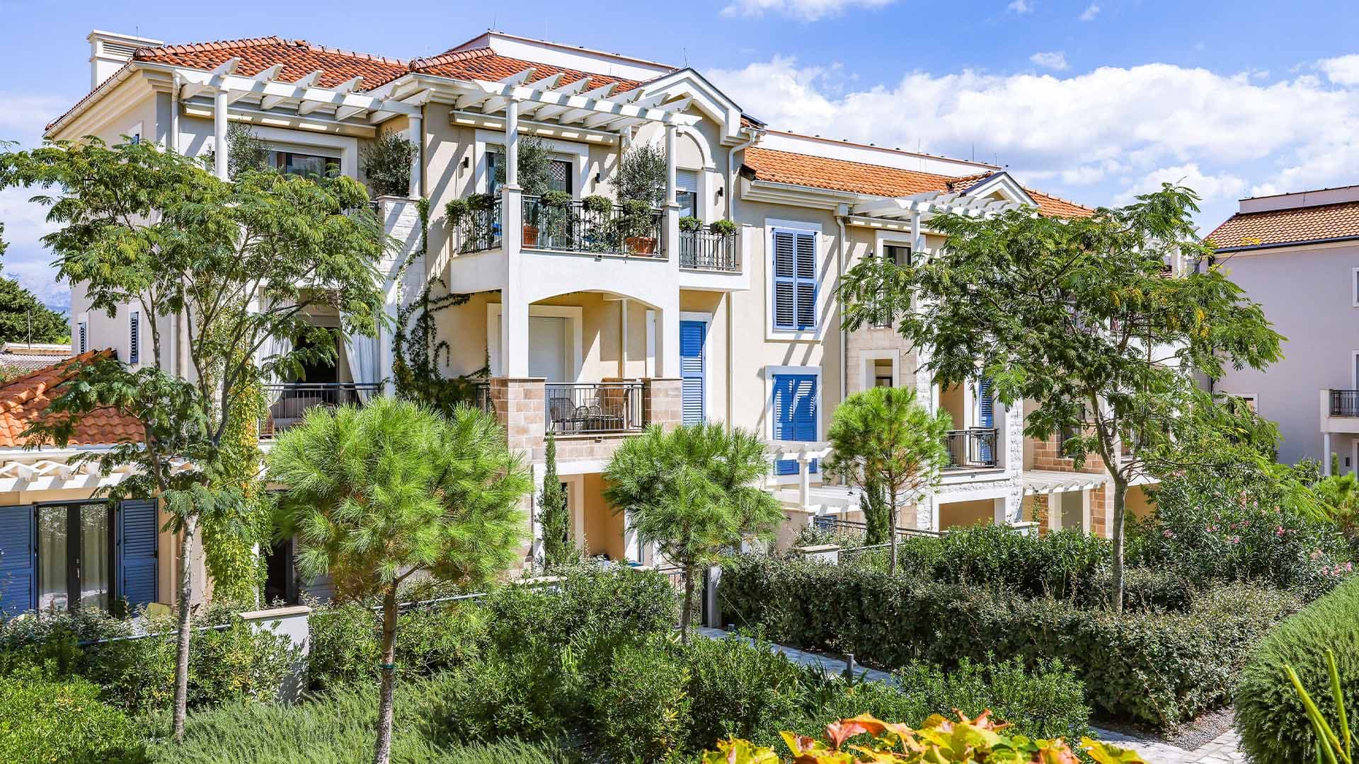 Centrale Apartments - View 4