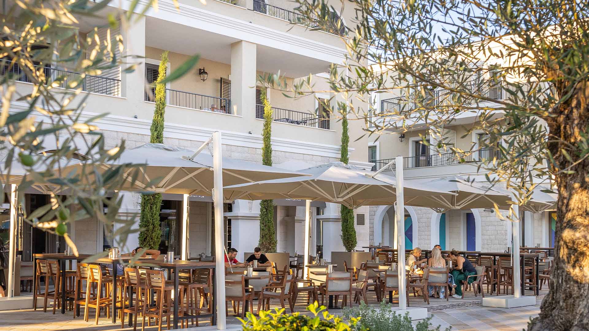 1 Bedroom Apartment in Centrale - Luxury property development photo gallery