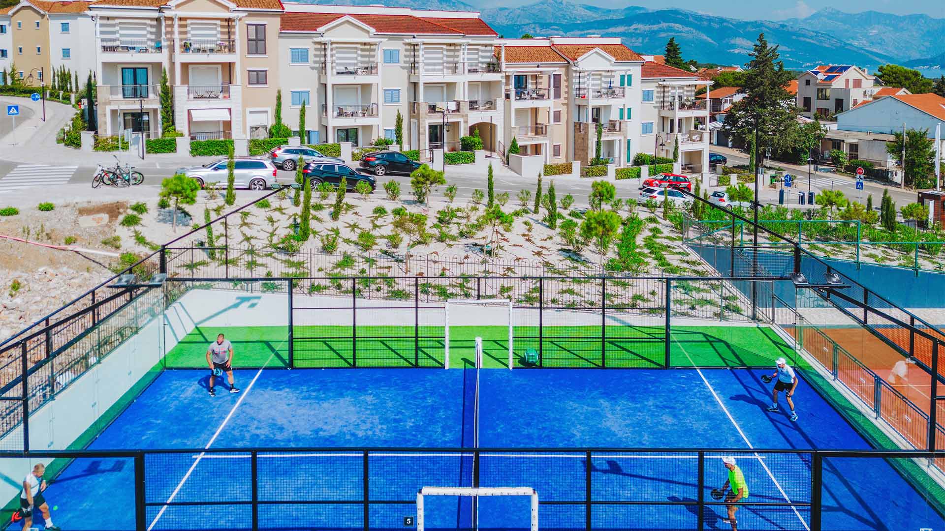 3 Bedroom Apartment at Centrale - View 8